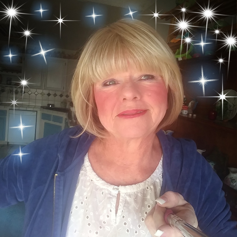Meet your Posher, Pamela